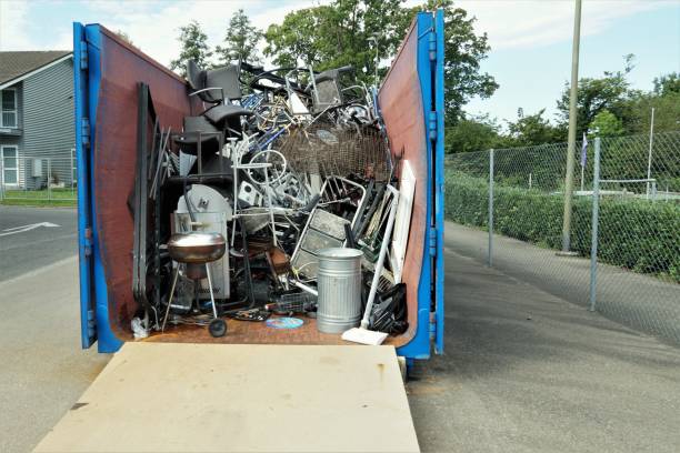 Best Professional Junk Removal  in Cashion, OK